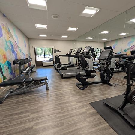 Hyatt Place Sterling Dulles Airport North エクステリア 写真