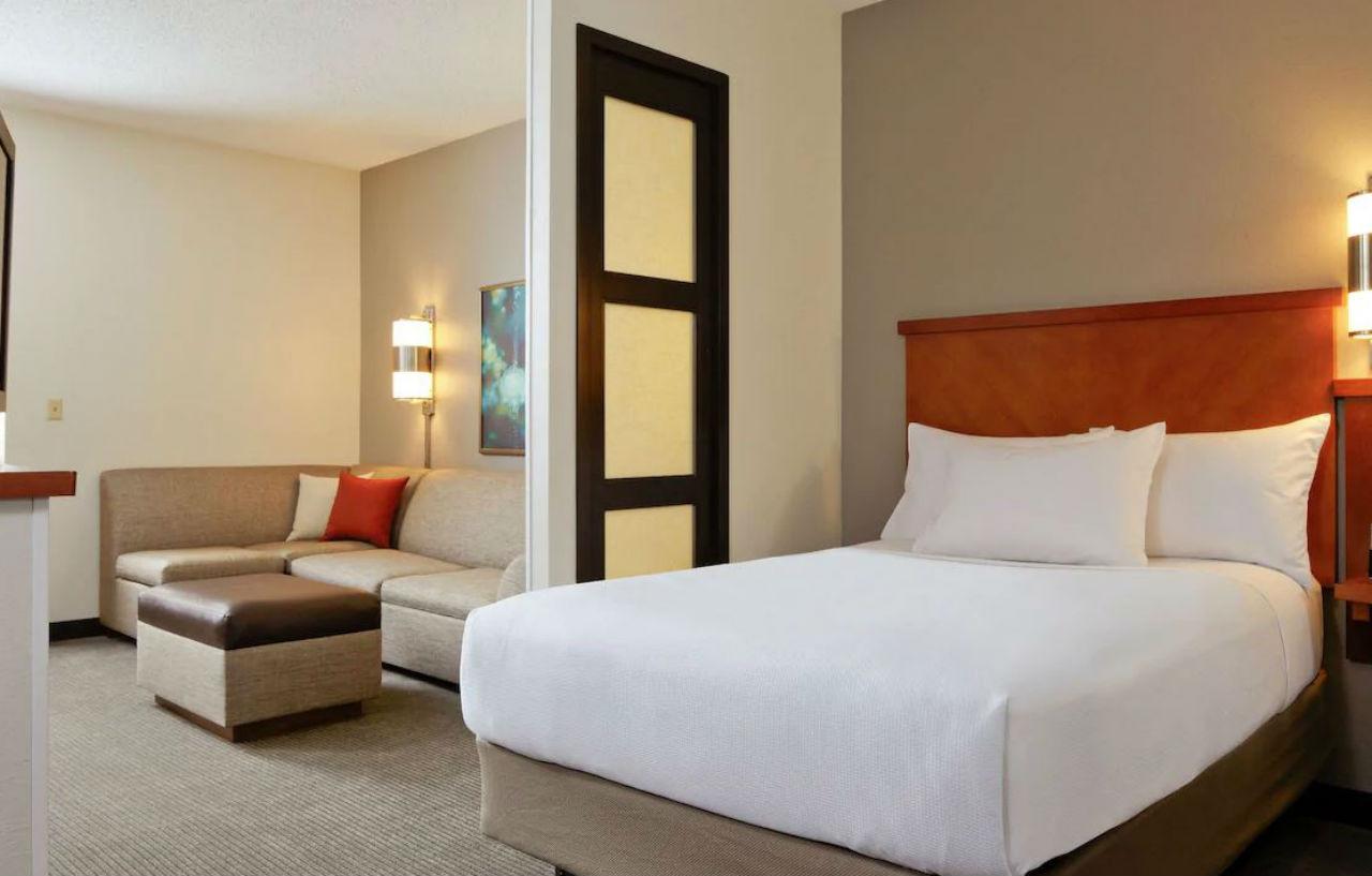 Hyatt Place Sterling Dulles Airport North エクステリア 写真