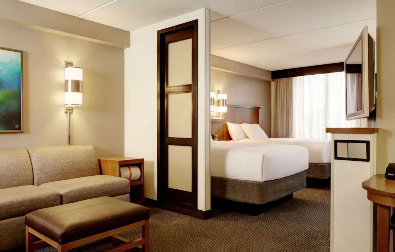 Hyatt Place Sterling Dulles Airport North エクステリア 写真