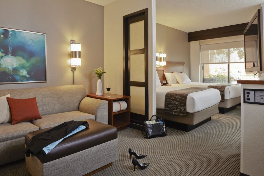 Hyatt Place Sterling Dulles Airport North エクステリア 写真